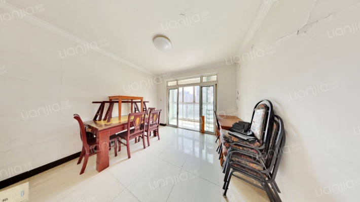 爱博一村二手房实景图