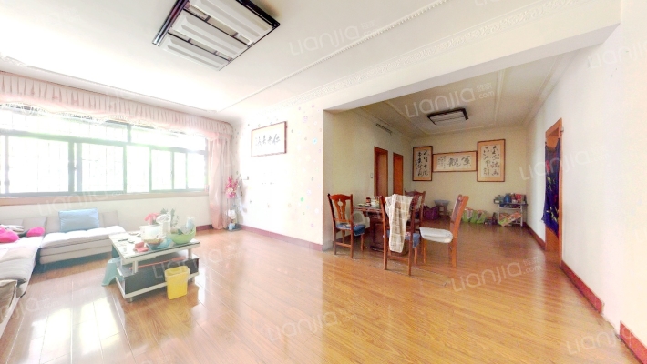 溪苑小区二手房实景图