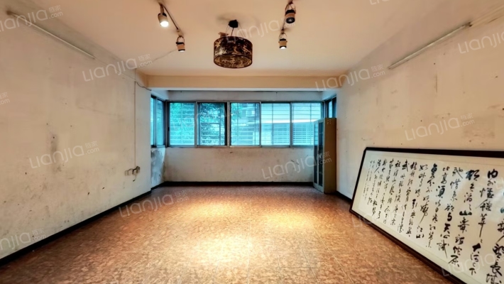 苗圃路七号小区二手房实景图