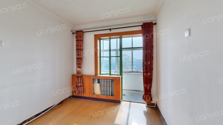 移动通信小区南院二手房实景图