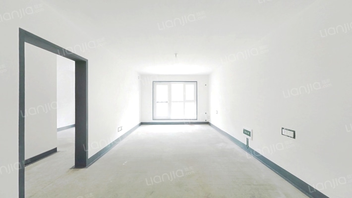 逸湖苑二手房实景图