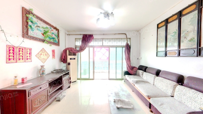 世纪广场商住楼二手房实景图