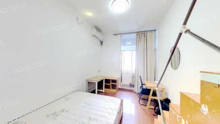 白鹤山路二手房实景图