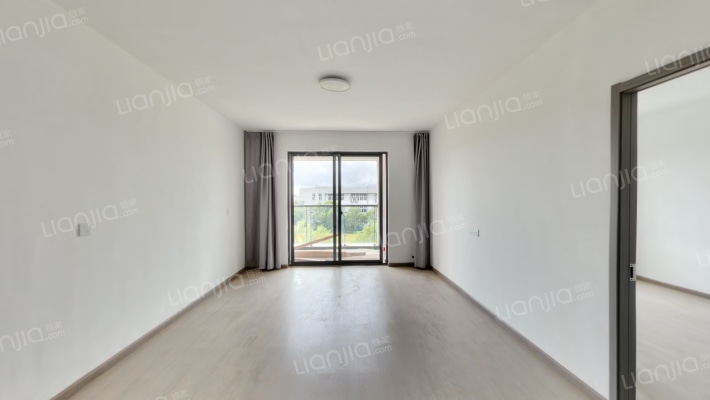 滨水华庭二手房实景图