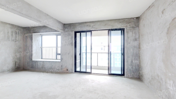 春满华庭二手房实景图