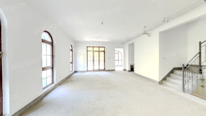 龙湖滟澜海岸和院二手房实景图