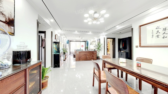 纳福馨城二手房实景图