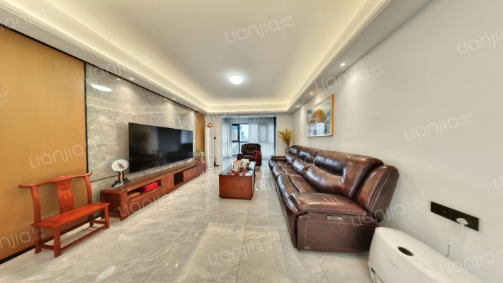 长房雍景湾二手房实景图