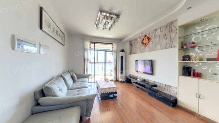 米兰小镇东区二手房实景图