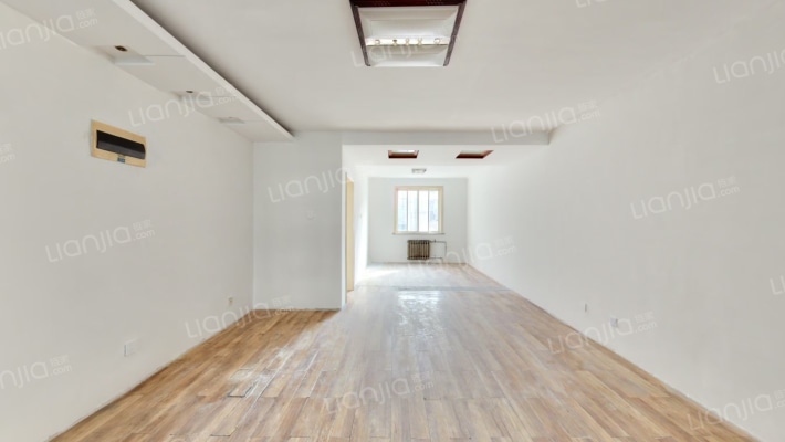 恩马山庄二手房实景图