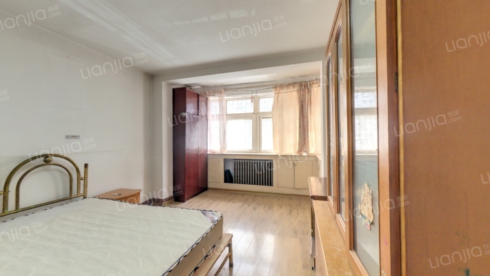 东泰花园二手房实景图