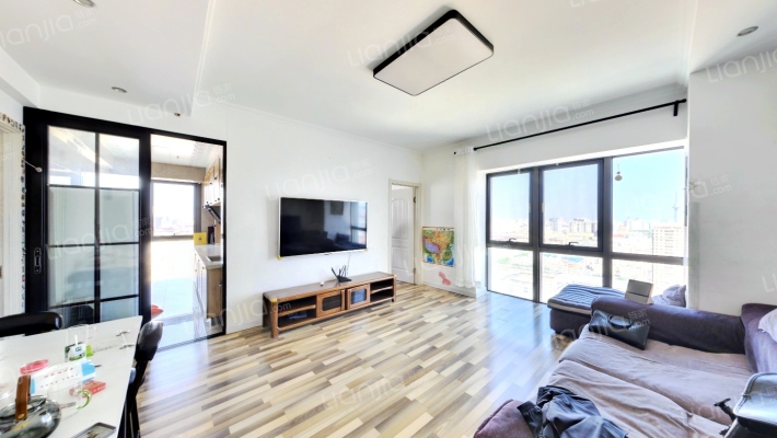 汇雄时代二手房实景图