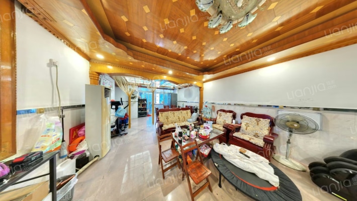 下角中路76号小区二手房实景图