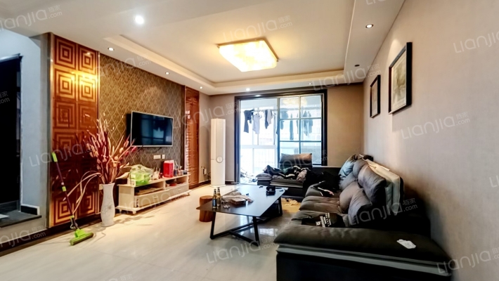 新地阳光城二手房实景图