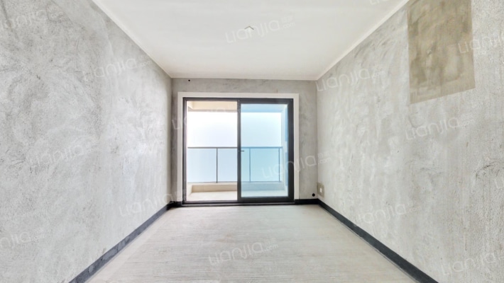 鲁能领秀城二期二手房实景图