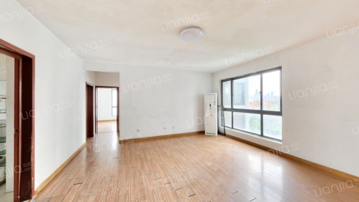 滨湖明珠东区二手房实景图