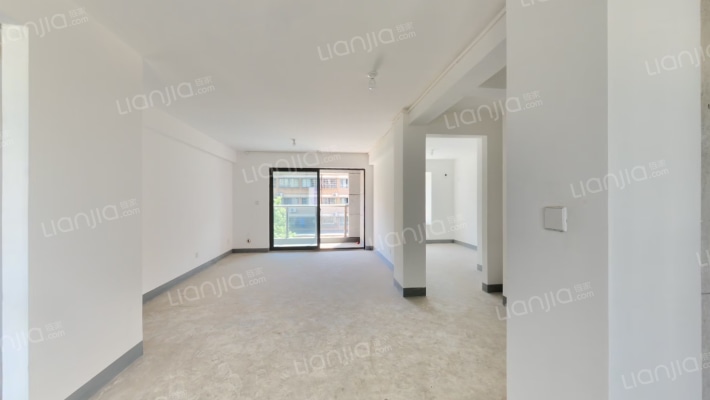 望悠水岸二手房实景图