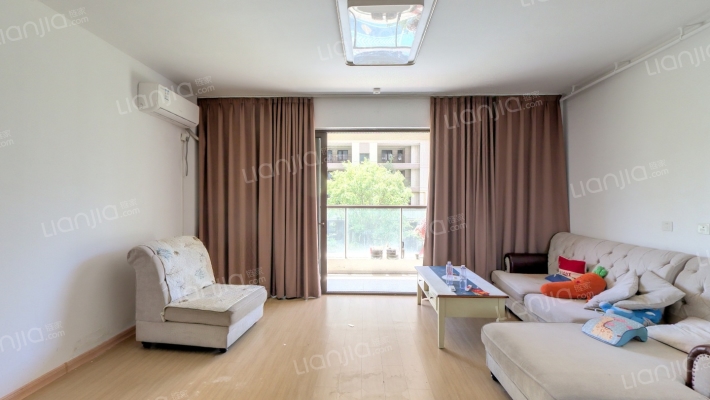 中南君启二手房实景图