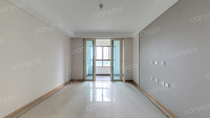 龙馨家园二手房实景图