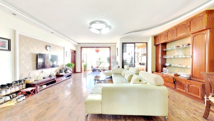 宝宇荣耀上城二手房实景图