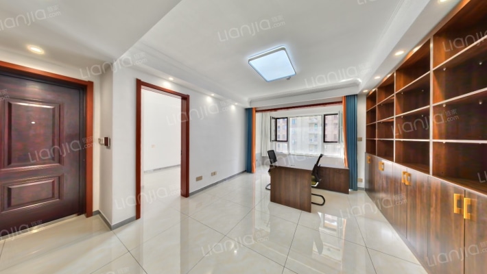 海信彩虹谷二手房实景图