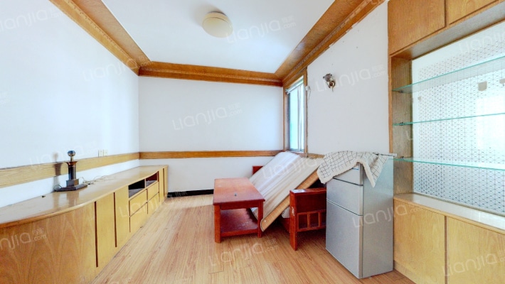 龙柏小区北二手房实景图