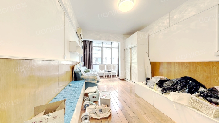 长虹桥95号二手房实景图