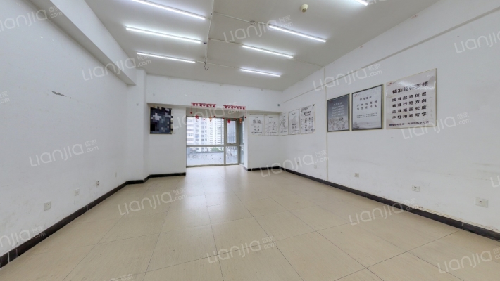 博泰国际二手房实景图