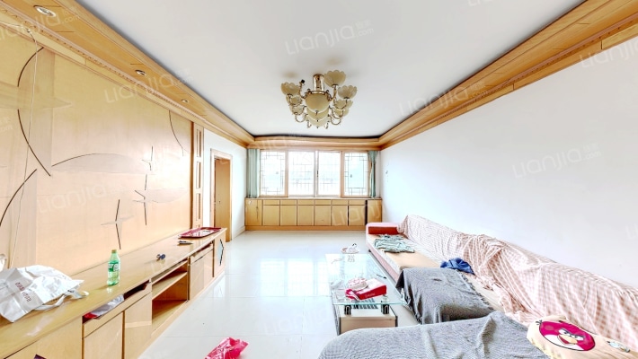 强臣地产二手房实景图