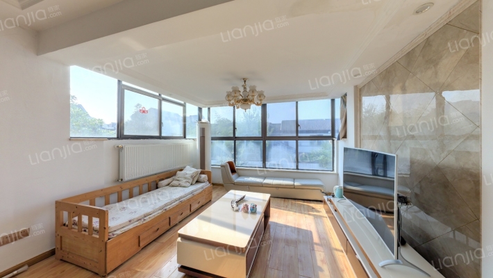 世茂龙湾三期二手房实景图