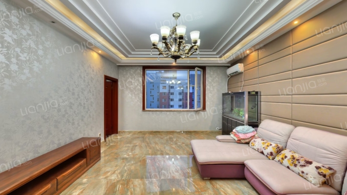 丽景蓝湾B区二手房实景图