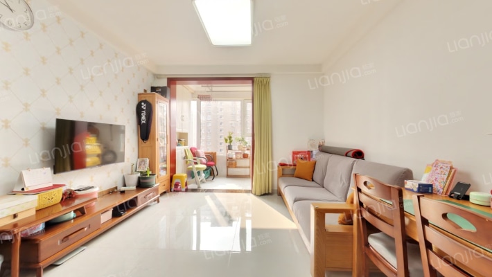 龙之天地二手房实景图