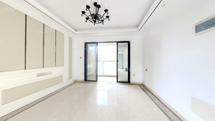 冠臣御品花园二手房实景图