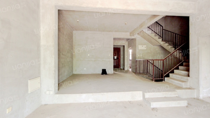 潮白河孔雀城华园二手房实景图