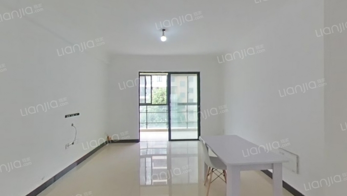 衡阳名郡二手房实景图