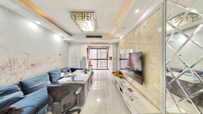 融科东南海二手房实景图