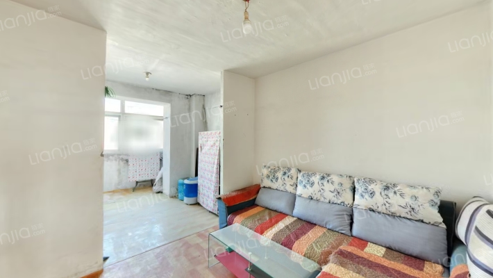 南莹新村东区二手房实景图