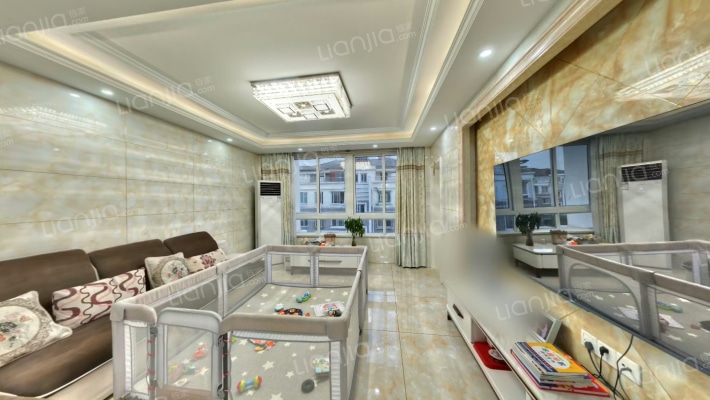 双龙花园东区二手房实景图