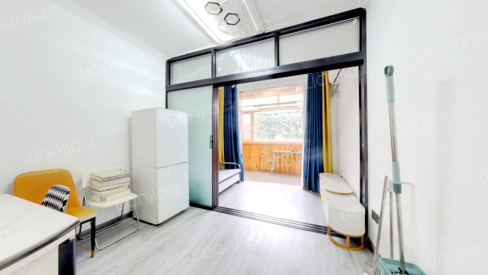 万康小区二手房实景图