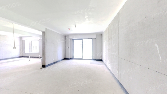 融创滨江壹号二手房实景图