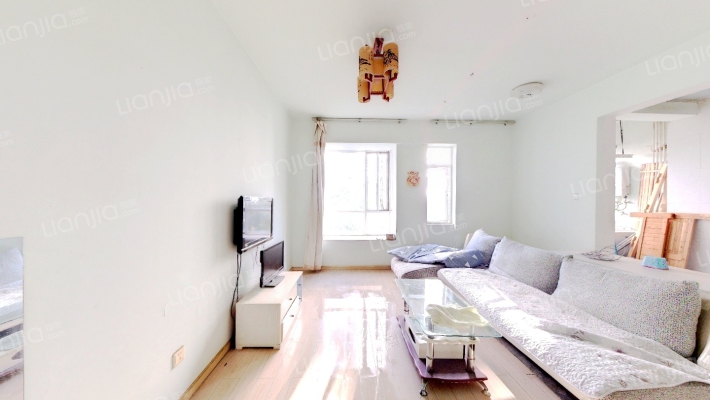 名仕银航小区二手房实景图