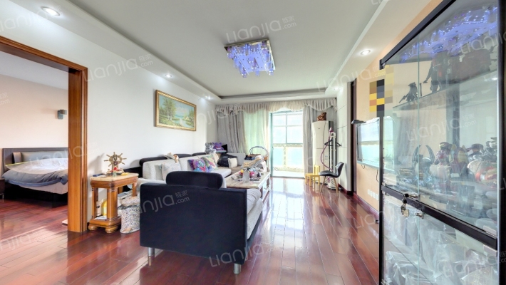 三春汇秀苑二手房实景图