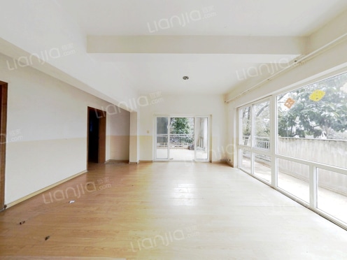 整租·华新都市花园 4室1厅 跃层 东南