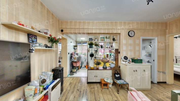 成华街9号二手房实景图