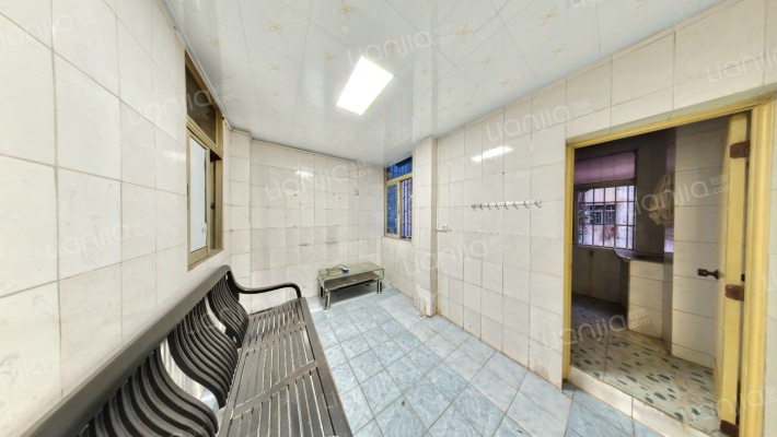 新城花园二手房实景图