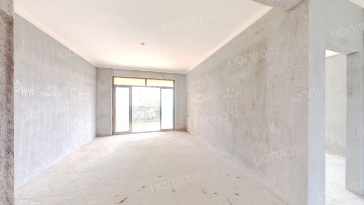 金沙逸城二手房实景图