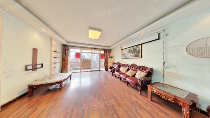 巴黎阳光二手房实景图