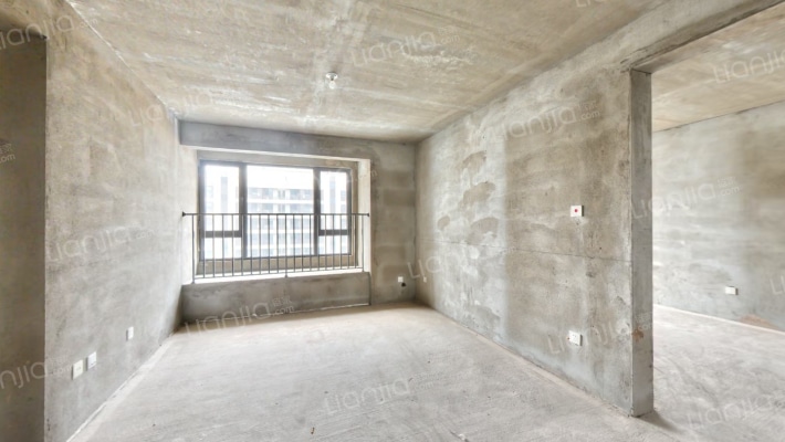 富力前海北区二手房实景图