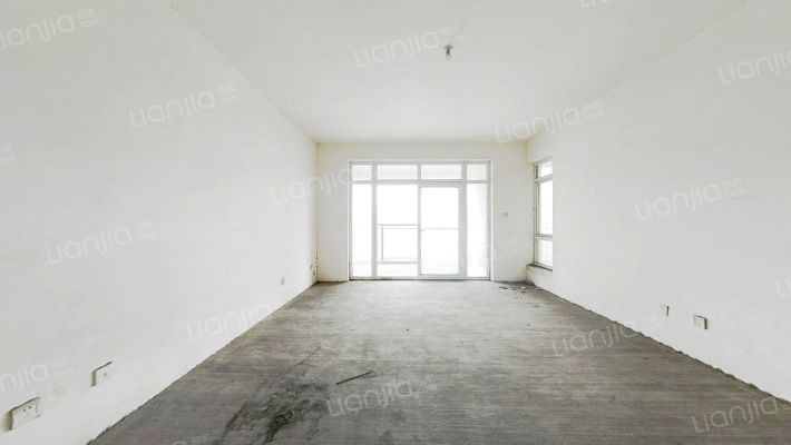 泰基花溪谷二手房实景图