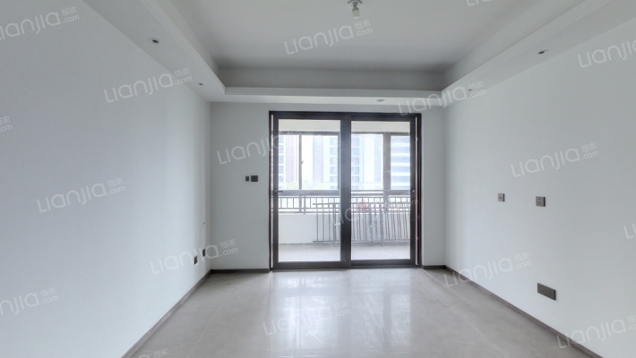 君启二手房实景图